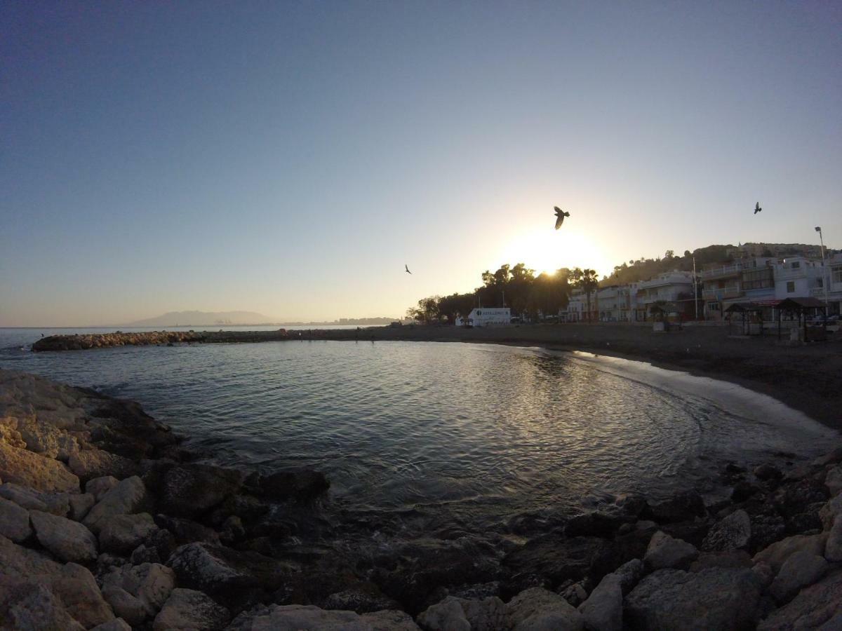 Apartamentos Chuita Playa Μάλαγα Εξωτερικό φωτογραφία