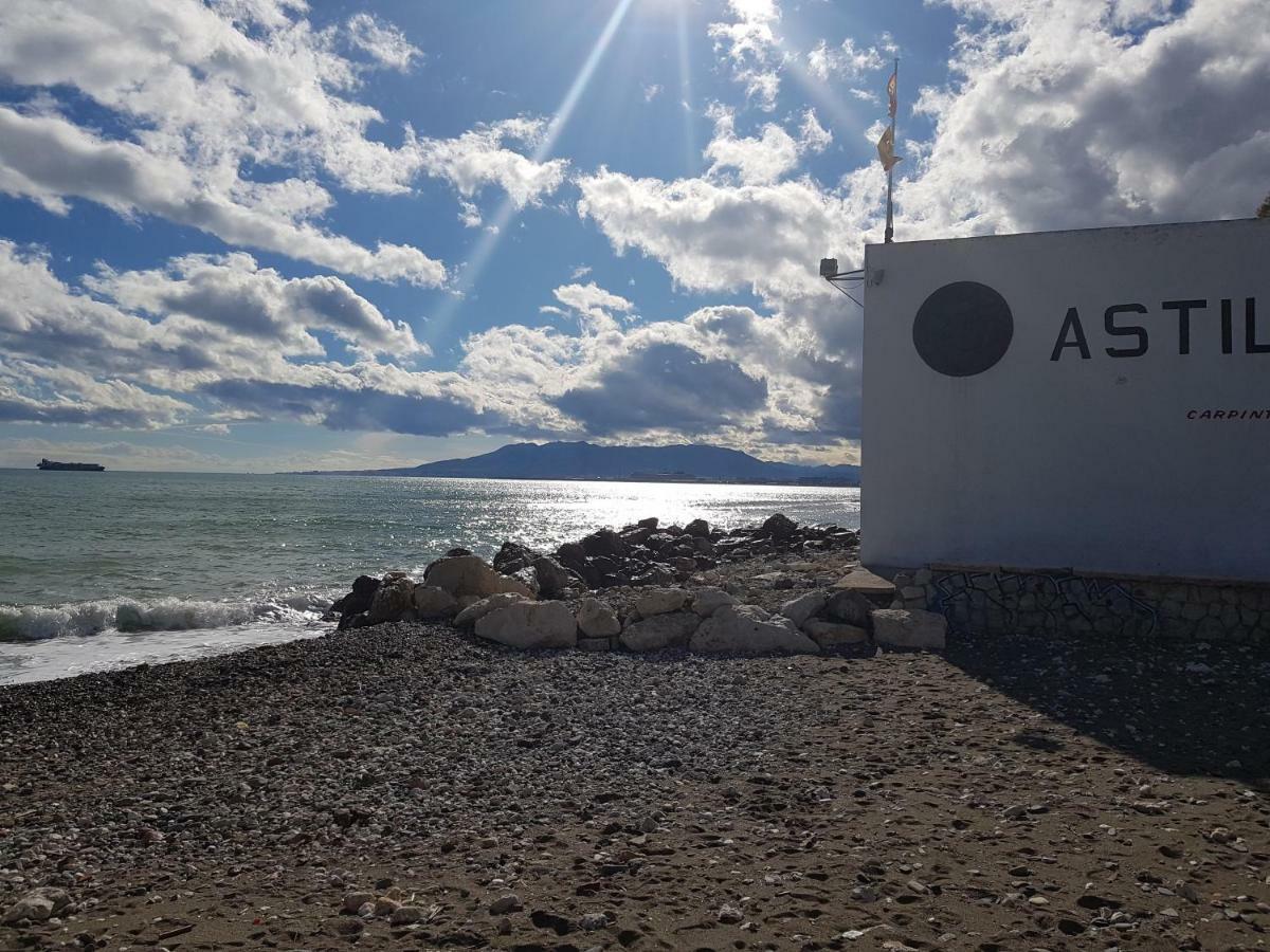 Apartamentos Chuita Playa Μάλαγα Εξωτερικό φωτογραφία